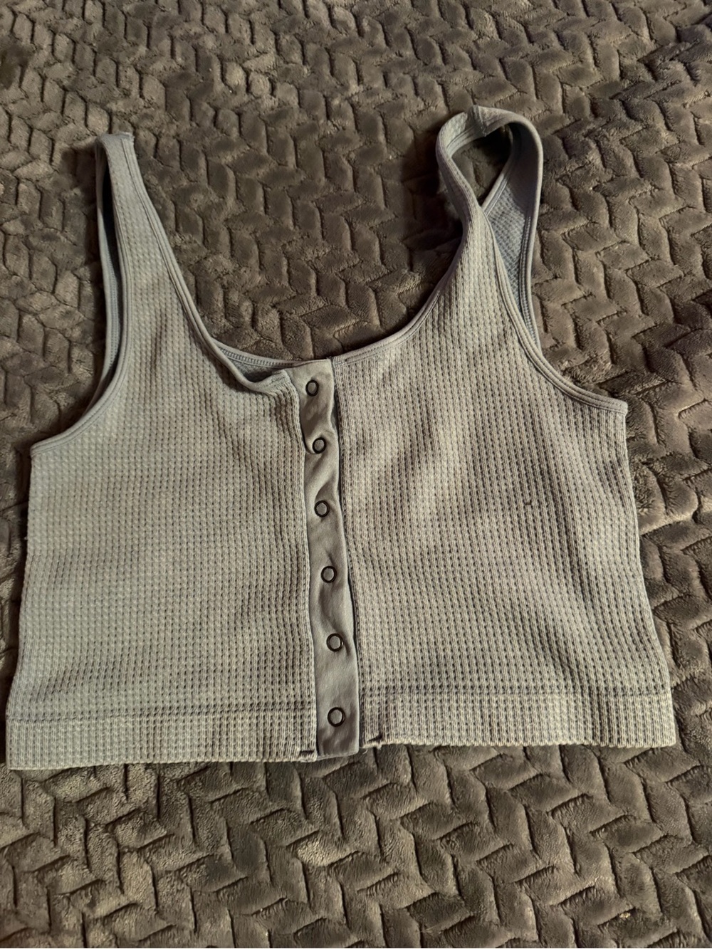 Aeropostale Gray Waffle-Knit Button-Front Cropped Tank